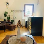 Lakelove Haziko Sopron- Erdo Es Topart Mellett