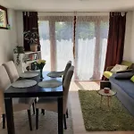 Lakelove Haziko Sopron- Erdo Es Topart Mellett