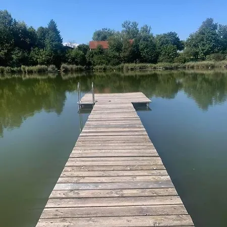 Lakelove Haziko Sopron- Erdo Es Topart Mellett *