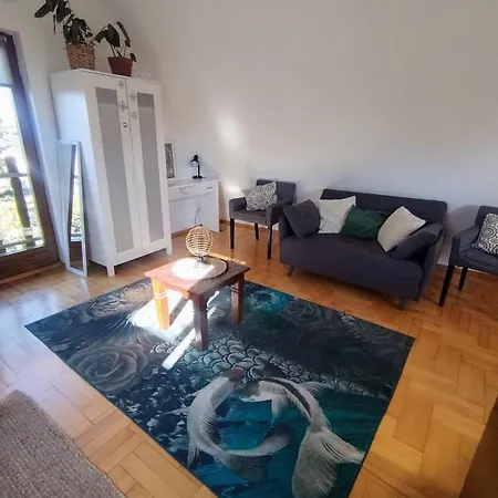 Lakelove Haziko Sopron- Erdo Es Topart Mellett